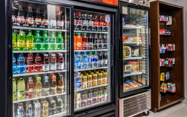 Holiday Inn Express & Suites Siloam Springs by IHG