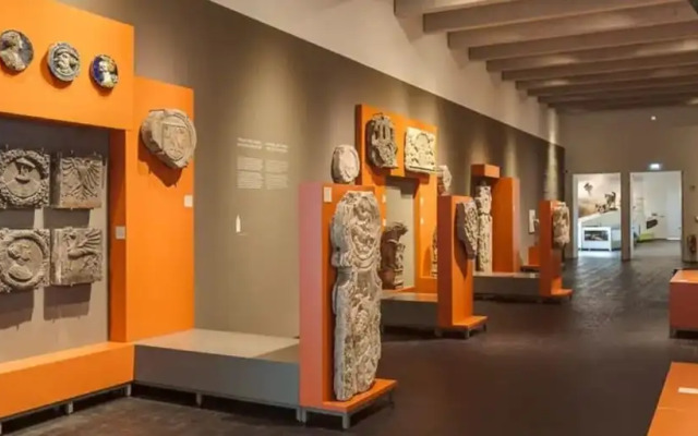 Nachts allein im Museum - Indoor Cube