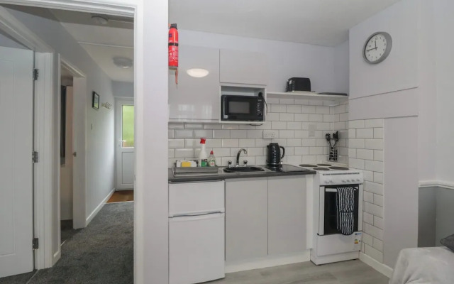 Flat 5, Big Tree Holiday Flats