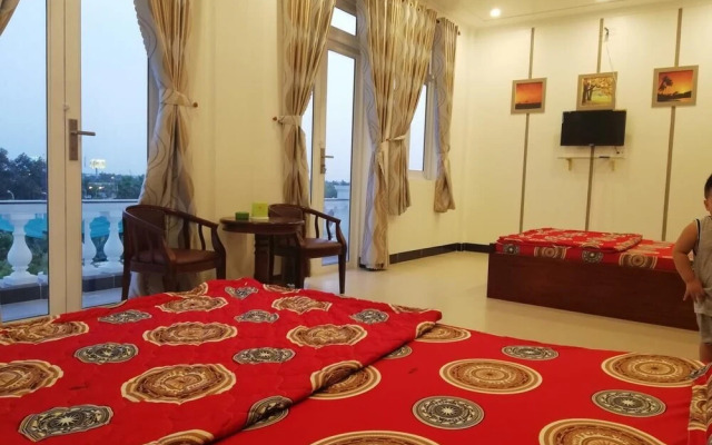 Dong Nam Hotel