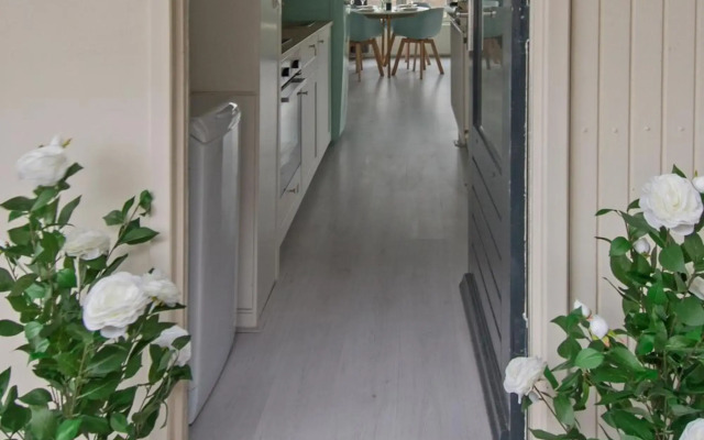 Amsterdam Beach Apartment 80