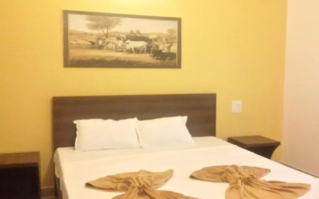 Darolina Guest House