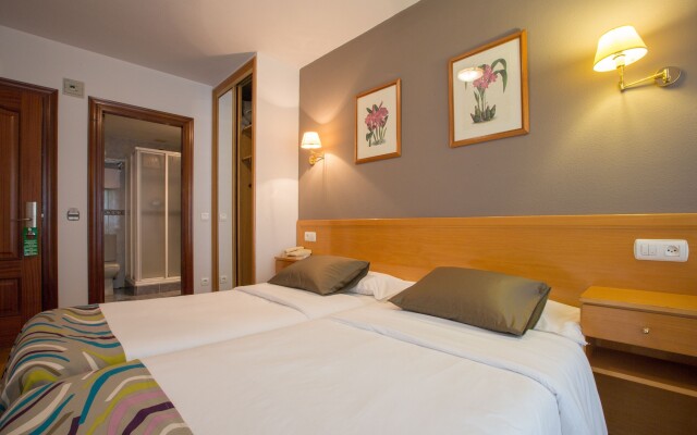 Hotel Costa Verde