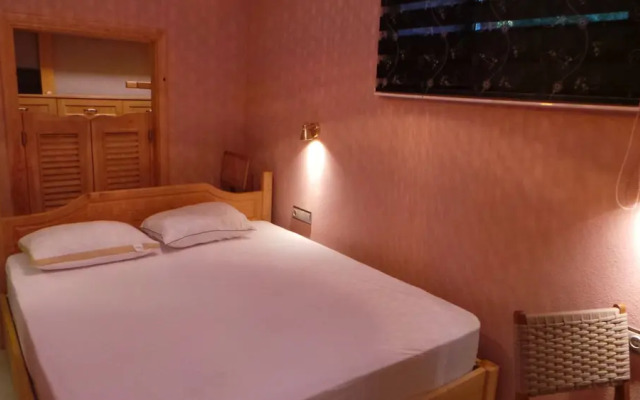 Trinitys Forest Bungalows