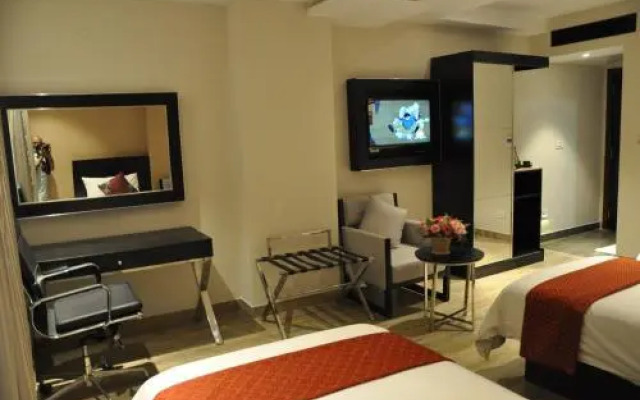 Shaans I Suites