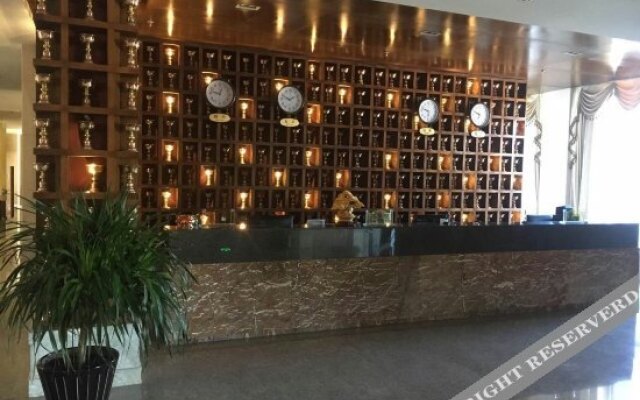 Zangbao Zhijia Hotel