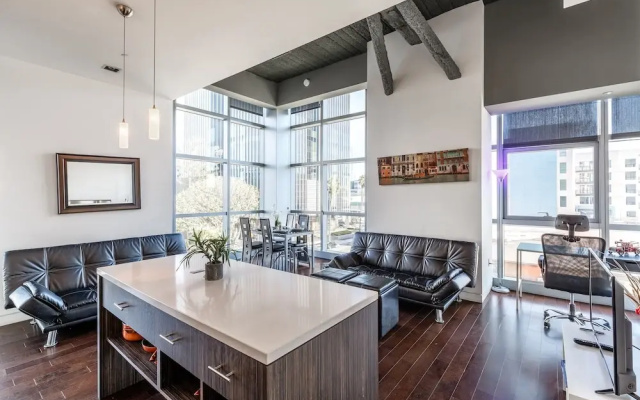 1br Furnished Apartment In Hollywood - Walk Of Fame 1 Bedroom Apts by RedAwning