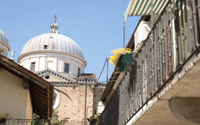 Santa Giustina apartment