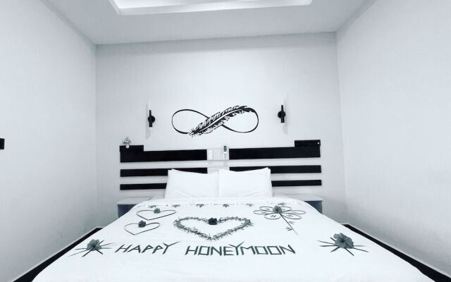 Infinity Dhiffushi
