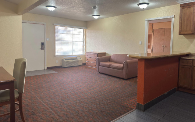 Travelodge by Wyndham Lubbock