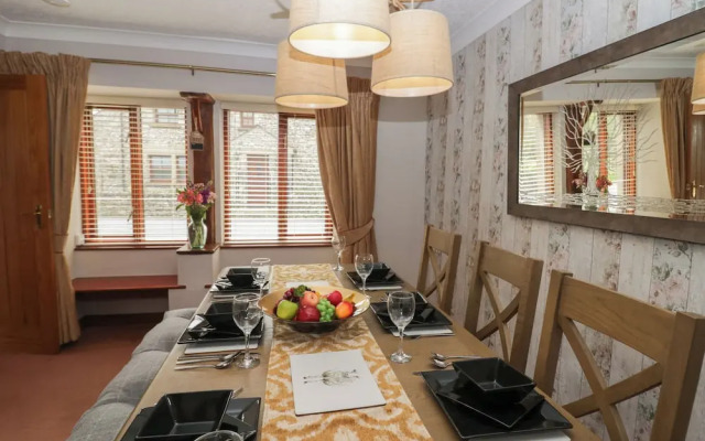 1 Gilpin House