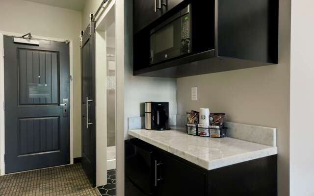 Oxford Suites Paso Robles