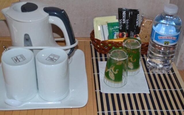 spa-resort-home - Les volets bleus