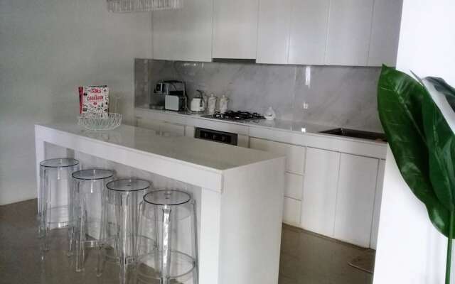Sergi's Resort and Hotel