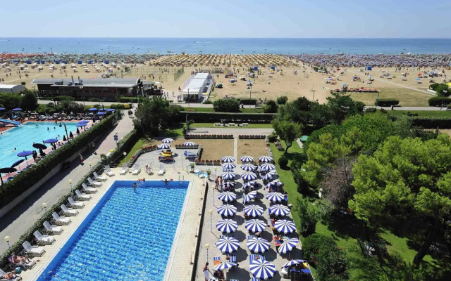Hotel Palace