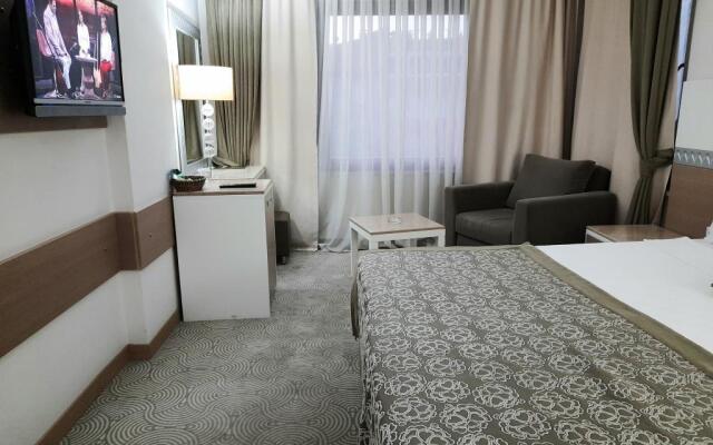 Nadir Business Hotel