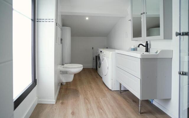 ONLOC - St Exupéry -Magnifique appart au calme avec chambre - parking