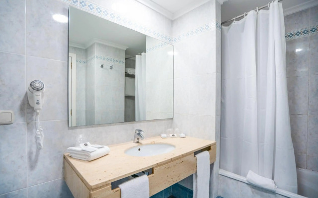 Hotel Bartos