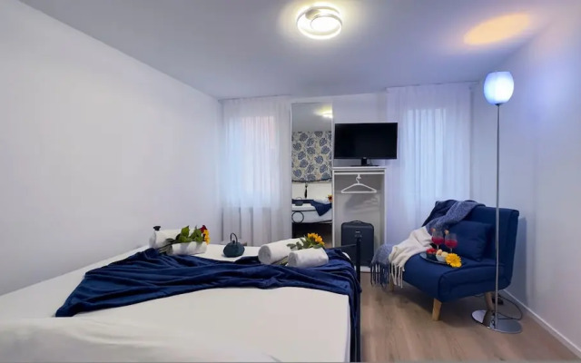 Tre Esse Blu by Ca-sa Check