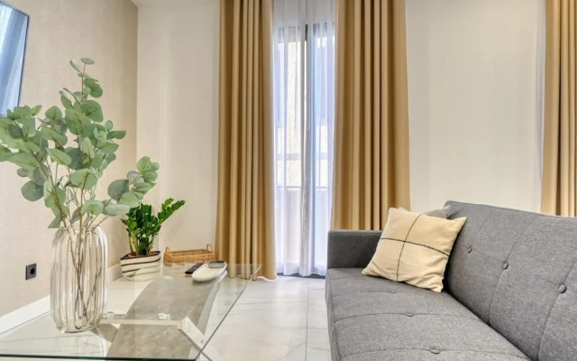 Beco Santa Emilia 2F a Home in Madeira