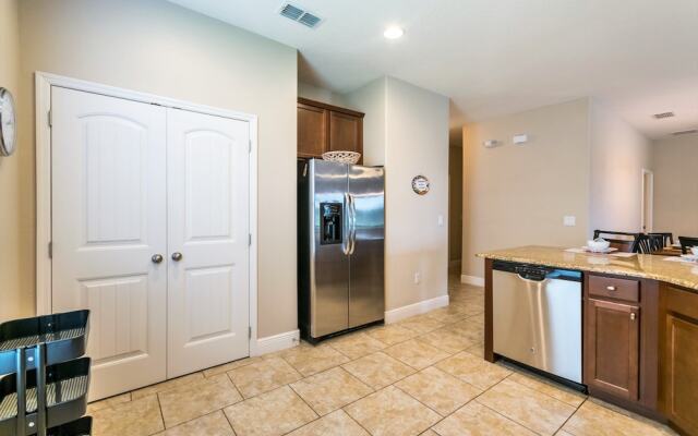 Solterra - 4167 Oaktree Drive