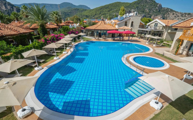 Dalyan Live Spa Resort Hotel