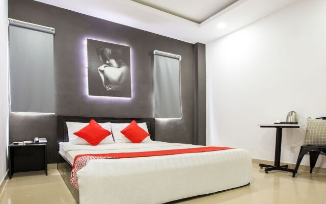 Oyo 465 Lyn Mini Hotel