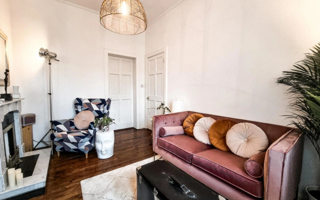 Stylish Room in 1880s Guinness Worker House