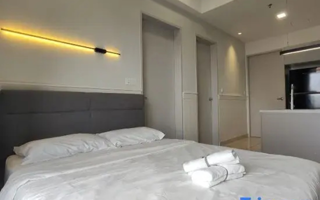 TRION The 101 Family Suite Pool & KL City View