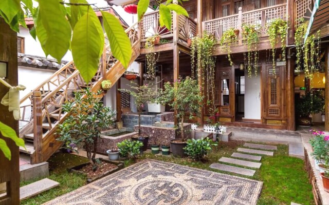 Lijiang Yungeju Inn