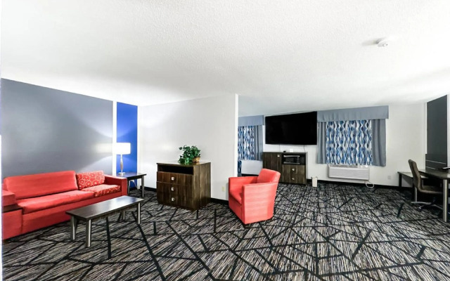 Blaine Town Inn & Suites