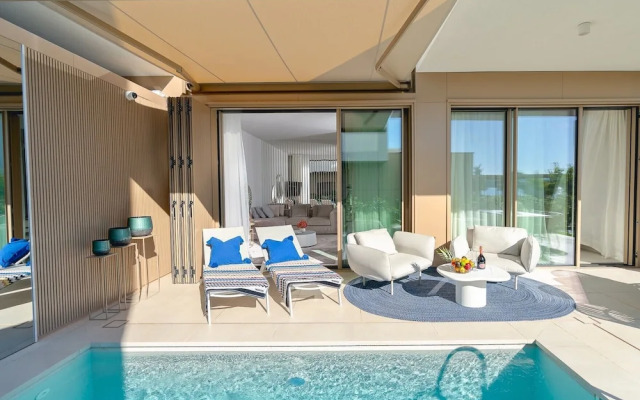 Designer Luxury Villa With Pool & Private Beach Access - Zadar