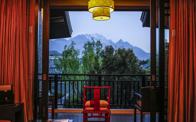 Banyan Tree Lijiang