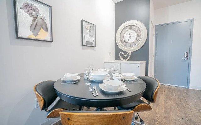 Washington DC Luxury Suites by H