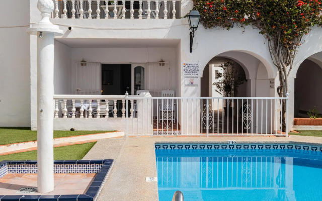 Bright spacious 1 bed apartment