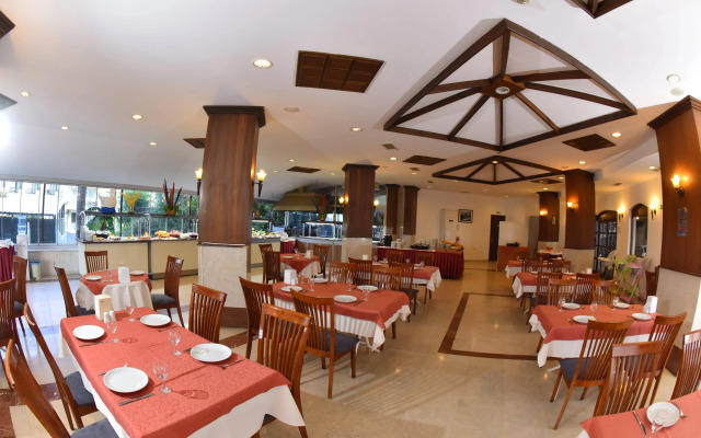 Valeri Beach Hotel