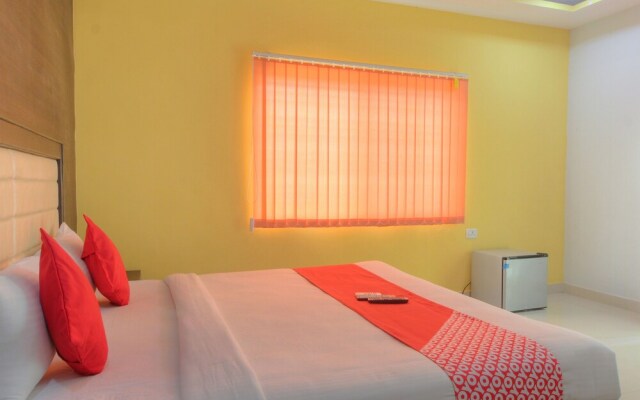 Capital O 15965 Hotel Nandi Gateway