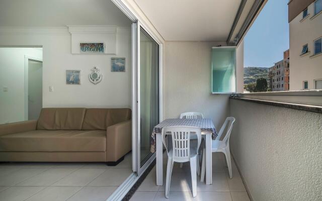 Apartamento para 06 pessoas em Bombas