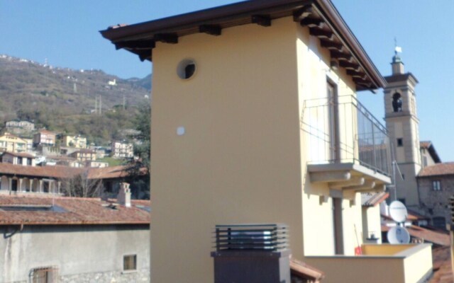 Torre Antica - Lombardia, Italy