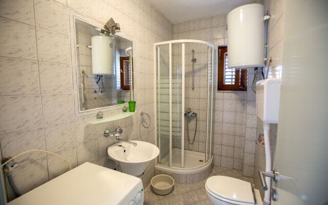 Apartments Bago