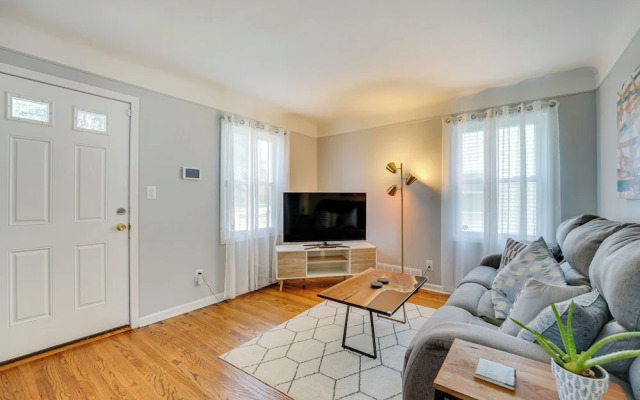 Pet-friendly Southfield House w/ Ping-pong Table!