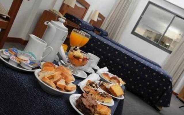 Hotel & Apart Argentino La Plata