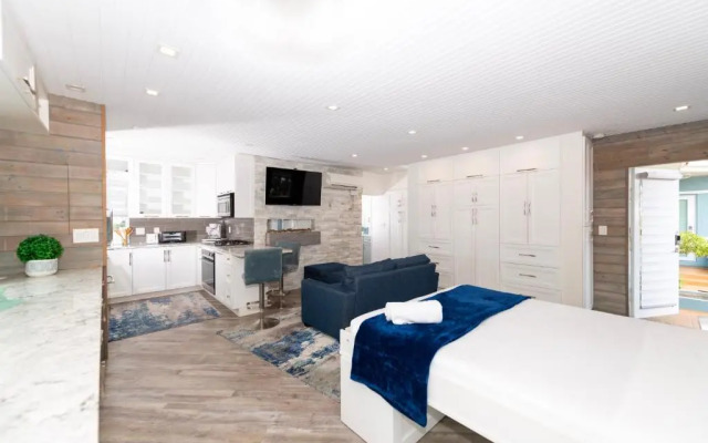 Tropic Isle Boutique Hotel