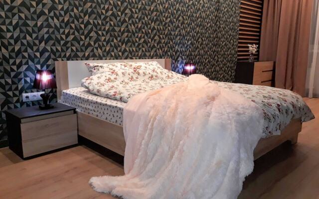 Счастливые ночи в уютной квартире