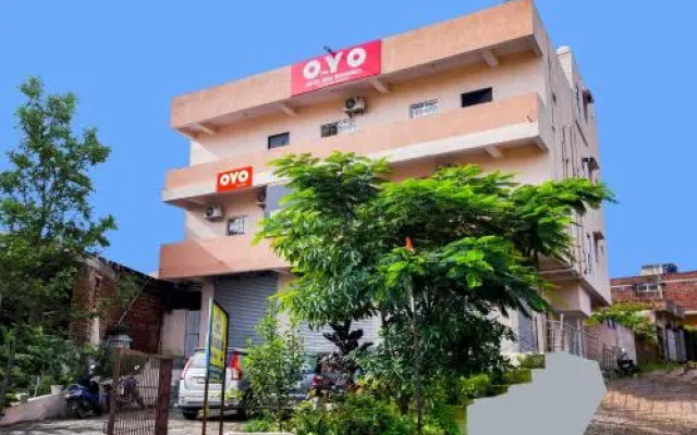 Oyo Flagship 93416 The Hotel Maa Residency