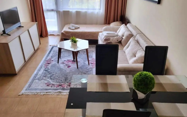 Golden Maria Apartment Yalta Complex