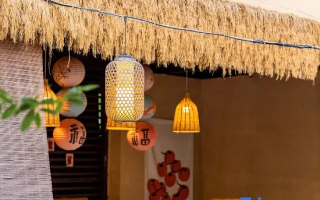 Allen's Homestay · Triscape Cloud Isle Pool & Stream Retreat