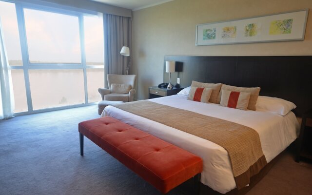 Howard Johnson by Wyndham Plaza Hotel Mayorazgo