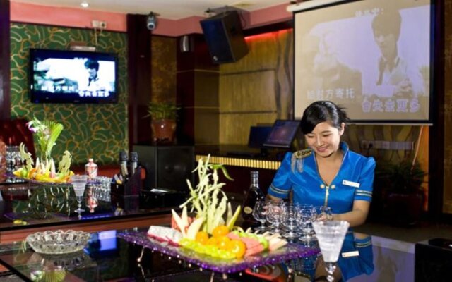 Dongguan Gladden Hotel