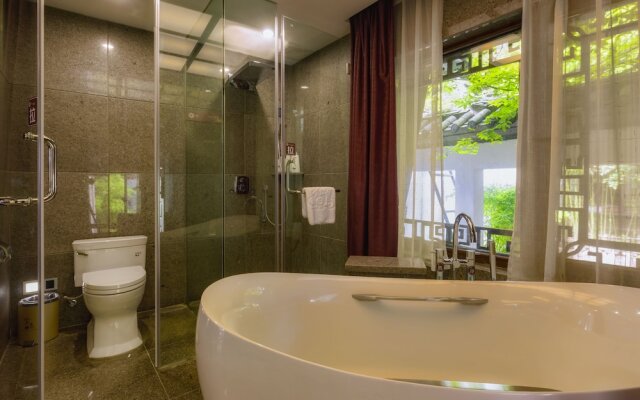Floral Hotel Lijiang Taohua Island Gudao Boutique